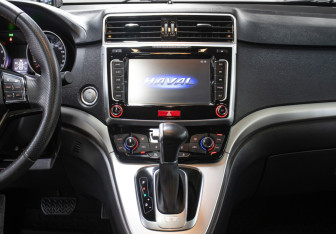 Подержанный автомобиль Haval H6 2017 года (15 фото)