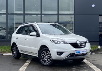 Подержанный автомобиль Renault Koleos 2014 года (3 фото)