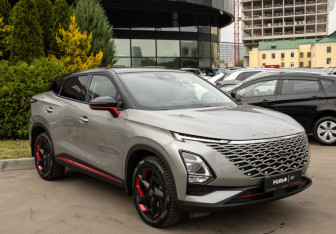 Подержанный автомобиль Omoda C5 2023 года (2 фото)