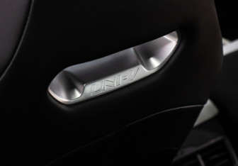 Подержанный автомобиль Changan UNI-V 2024 года (28 фото)