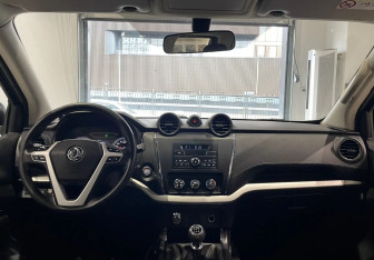 Подержанный автомобиль DongFeng DF6 2022 года (11 фото)