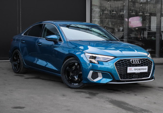 Подержанный автомобиль Audi A3 Sedan 2021 года (3 фото)