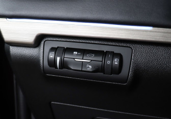 Подержанный автомобиль Exeed TXL 2023 года (19 фото)