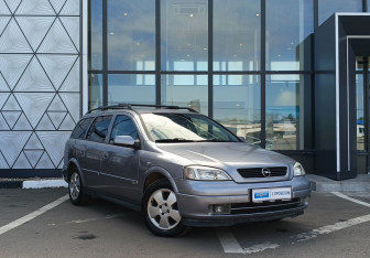 Подержанный автомобиль Opel Astra Wagon 2003 года (3 фото)