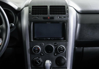 Подержанный автомобиль Suzuki Grand Vitara 2012 года (8 фото)