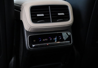 Подержанный автомобиль Mercedes-Benz GLE AMG 2023 года (10 фото)