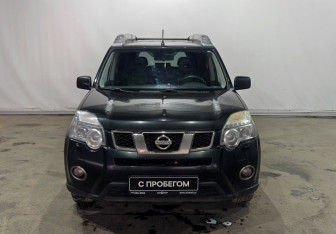 Подержанный автомобиль Nissan X-Trail 2011 года (2 фото)