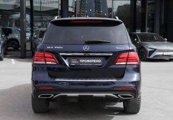 Подержанный автомобиль Mercedes-Benz GLE 2018 года (6 фото)