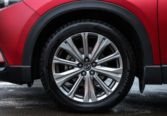 Подержанный автомобиль Mazda CX-9 2021 года (27 фото)