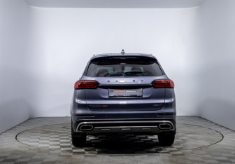 Подержанный автомобиль Chery Tiggo 8 Pro 2023 года (7 фото)