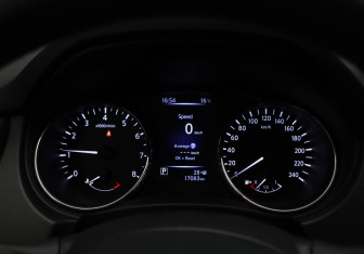 Подержанный автомобиль Nissan Qashqai 2019 года (11 фото)