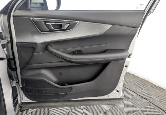 Подержанный автомобиль Chery Tiggo 4 Pro 2023 года (25 фото)