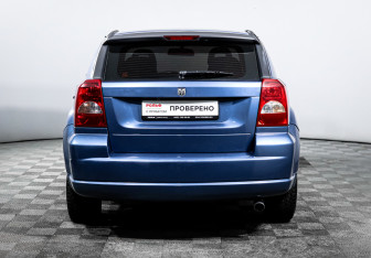 Подержанный автомобиль Dodge Caliber 2007 года (6 фото)