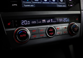 Подержанный автомобиль Subaru Outback Wagon 2015 года (18 фото)