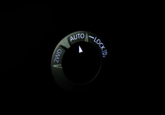 Подержанный автомобиль Renault Kaptur 2017 года (10 фото)