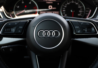 Подержанный автомобиль Audi A5 Liftback 2018 года (18 фото)