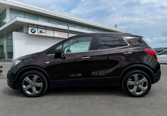 Подержанный автомобиль Opel Mokka 2014 года (8 фото)