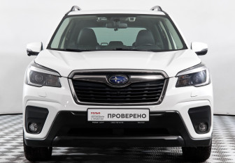 Подержанный автомобиль Subaru Forester Suv 2020 года (2 фото)