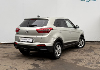 Подержанный автомобиль Hyundai Creta 2018 года (5 фото)