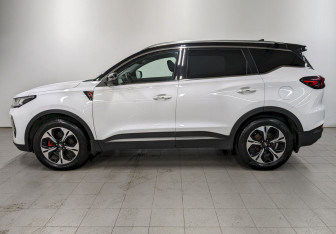 Подержанный автомобиль Chery Tiggo 7 Pro Max 2023 года (8 фото)