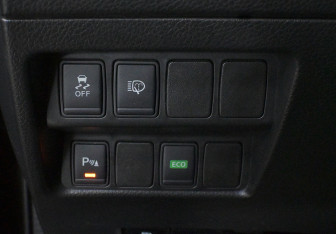 Подержанный автомобиль Nissan Qashqai 2014 года (18 фото)