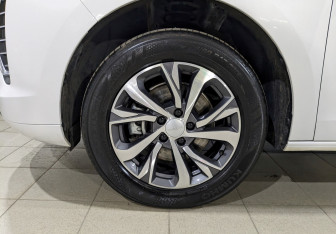 Подержанный автомобиль Haval Jolion 2023 года (12 фото)