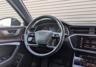 Подержанный автомобиль Audi A6 Sedan 2021 года (23 фото)