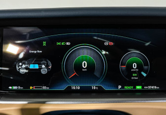 Подержанный автомобиль Voyah Free 2023 года (11 фото)