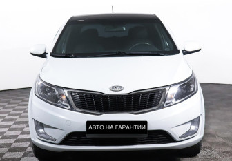Подержанный автомобиль Kia Rio Hatchback 2012 года (2 фото)