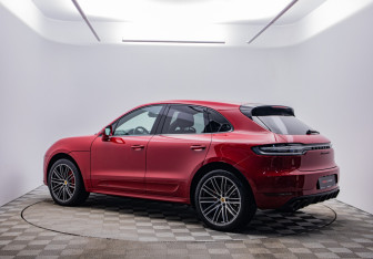 Подержанный автомобиль Porsche Macan 2021 года (7 фото)