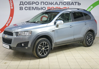 Подержанный автомобиль Chevrolet Captiva 2013 года (1 фото)