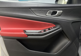 Подержанный автомобиль Changan CS55PLUS 2023 года (34 фото)