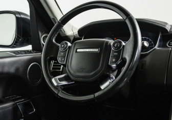 Подержанный автомобиль Land Rover Range Rover 2014 года (10 фото)