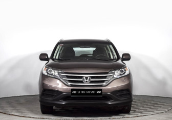 Подержанный автомобиль Honda CR-V 2012 года (2 фото)