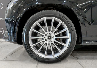 Подержанный автомобиль Mercedes-Benz GLE 2022 года (18 фото)