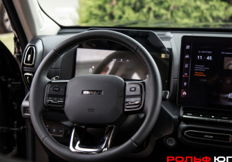 Подержанный автомобиль Haval H7 2025 года (11 фото)