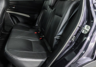 Подержанный автомобиль Suzuki SX4 Hatchback 2014 года (14 фото)