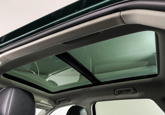 Подержанный автомобиль Voyah Free 2023 года (17 фото)