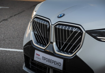 Подержанный автомобиль BMW X3 2025 года (3 фото)