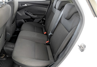 Подержанный автомобиль Ford Focus Hatchback 2018 года (12 фото)