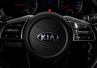 Подержанный автомобиль Kia Seltos 2021 года (14 фото)