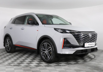 Подержанный автомобиль Changan CS55PLUS 2023 года (3 фото)