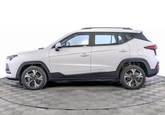 Новый Москвич 3 2023 (8 фото)