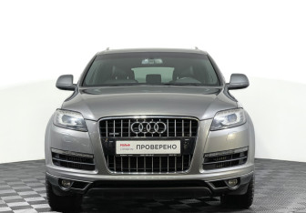 Подержанный автомобиль Audi Q7 2009 года (2 фото)
