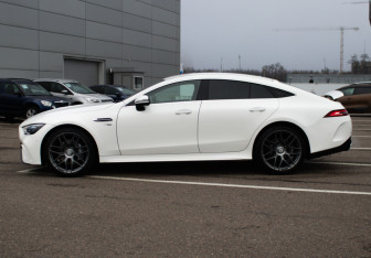 Подержанный автомобиль Mercedes-Benz AMG GT Liftback 2019 года (8 фото)