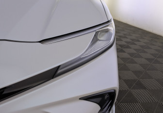 Подержанный автомобиль Toyota Camry Sedan 2024 года (11 фото)