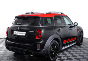 Подержанный автомобиль MINI Countryman 2021 года (5 фото)