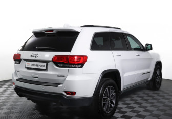Подержанный автомобиль Jeep Grand Cherokee 2018 года (5 фото)