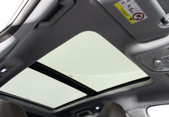 Подержанный автомобиль Chery Tiggo 8 Pro 2022 года (17 фото)