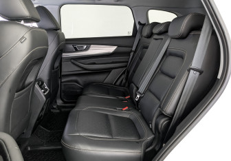 Подержанный автомобиль Chery Tiggo 8 Pro 2021 года (18 фото)